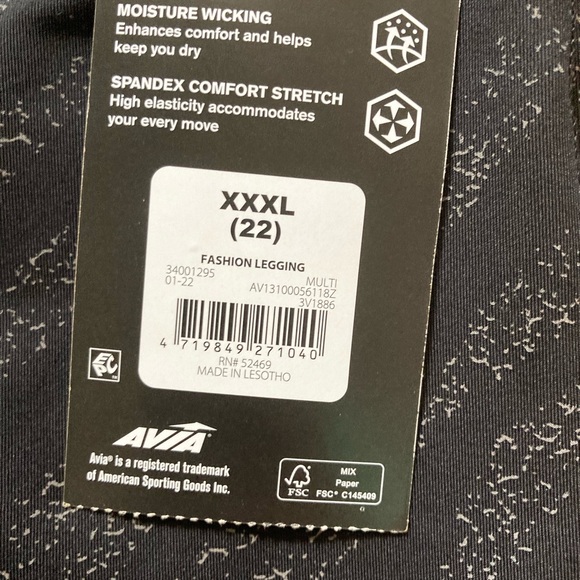 Moisture wicking cropped leggings - Picture 3 of 5